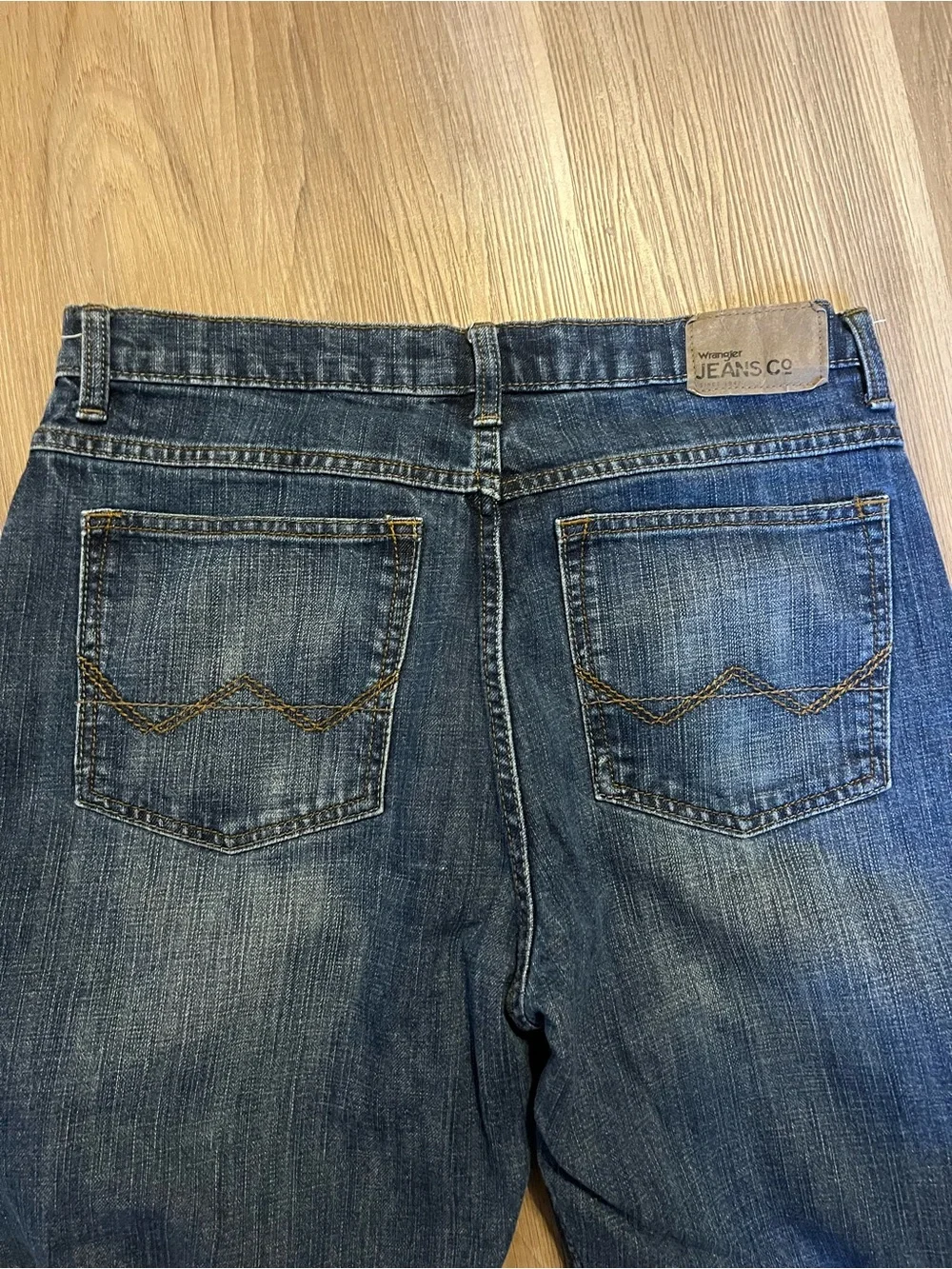 Wrangler Men's Classic relaxed Straight-Leg Denim Jeans - Dark Blue Sz 32x34